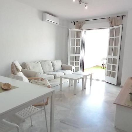The 32 Apartman Bollullos de la Mitación Kültér fotó